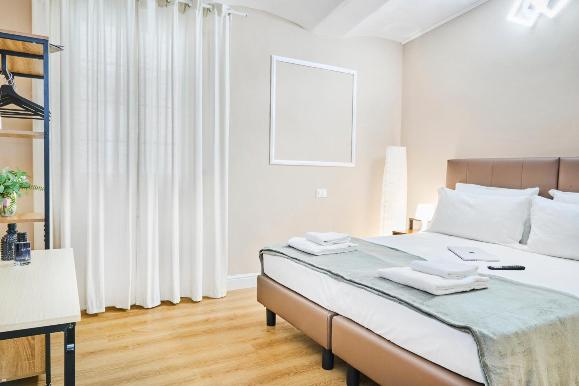 Cattaleya Rooms Florens Exteriör bild