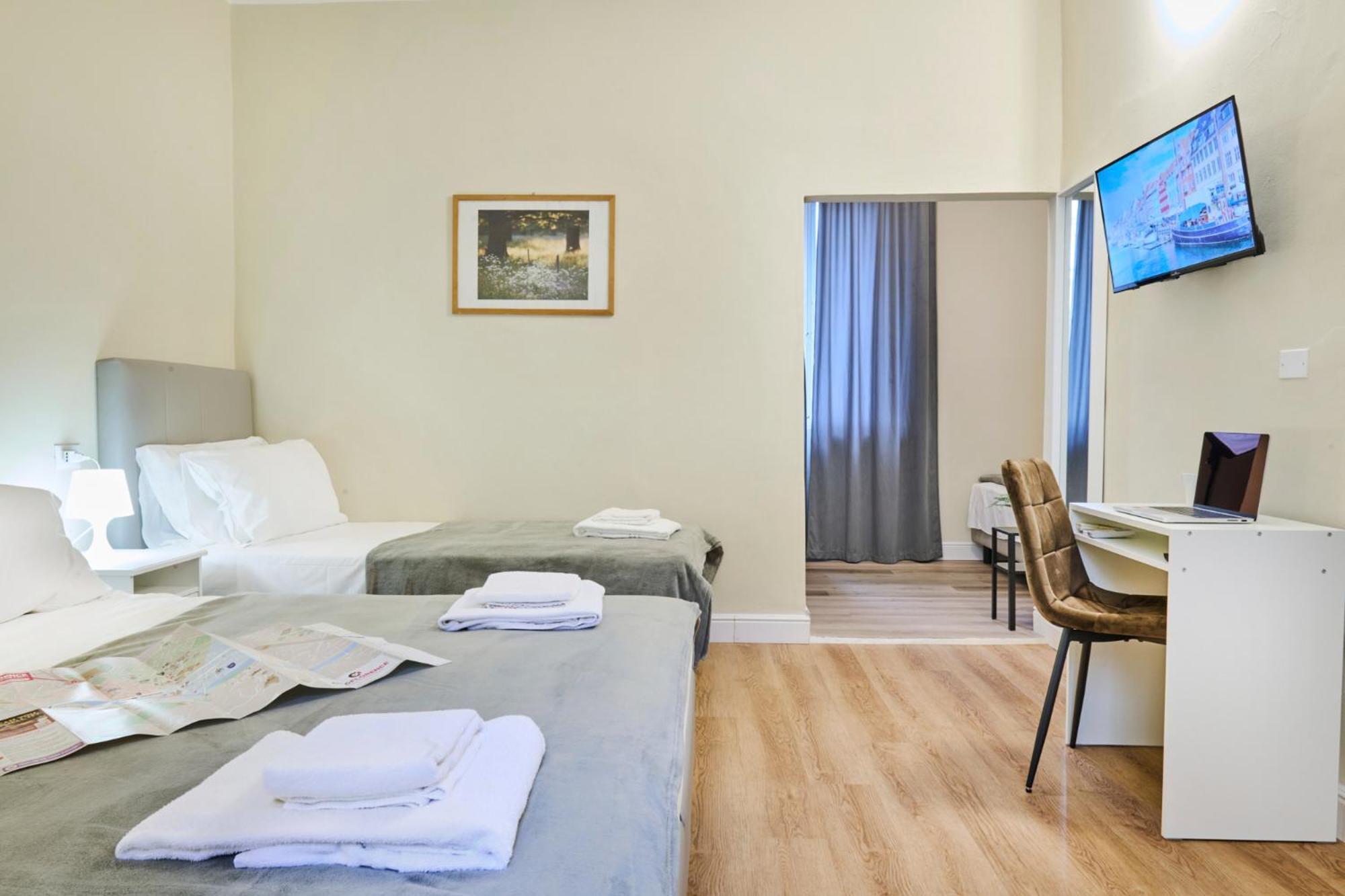 Cattaleya Rooms Florens Exteriör bild